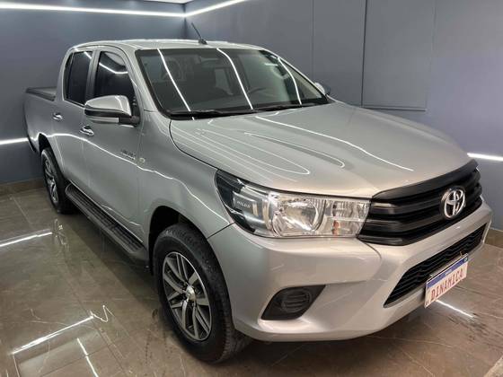 TOYOTA HILUX 2.8 NARROW 4X4 CD 16V DIESEL 4P MANUAL TOYOTA HILUX 2.8 NARROW 4X4 CD 16V DIESEL 4P MANUAL